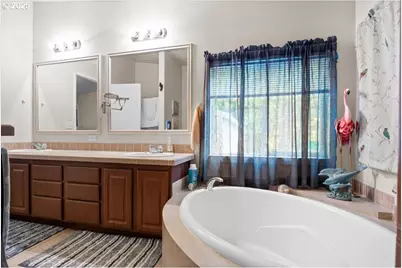 2358 Upper Cow Creek Rd, Azalea, OR 97410 - Photo 15