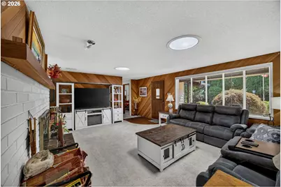 1605 Applewood Dr, Coos Bay, OR 97420 - Photo 11