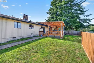 1605 Applewood Dr, Coos Bay, OR 97420 - Photo 35