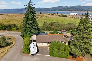 1605 Applewood Dr, Coos Bay, OR 97420 - Photo 45