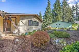 1605 Applewood Dr, Coos Bay, OR 97420 - Photo 9