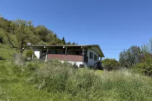 232 Marilyn St, Roseburg, OR 97470 - Photo 3
