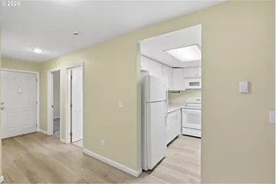 9842 SE Talbert St, Clackamas, OR 97015 - Photo 11