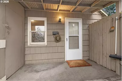 335 W Exeter St, Gladstone, OR 97027 - Photo 19