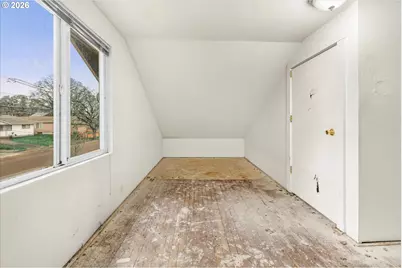 335 W Exeter St, Gladstone, OR 97027 - Photo 13