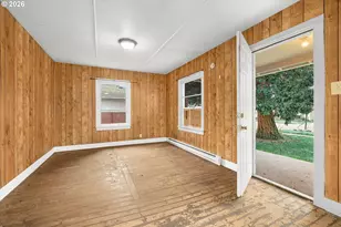 335 W Exeter St, Gladstone, OR 97027 - Photo 3