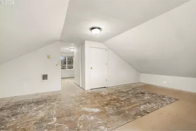 335 W Exeter St, Gladstone, OR 97027 - Photo 11