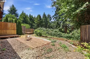 621 Westlog St, Yoncalla, OR 97499 - Photo 23