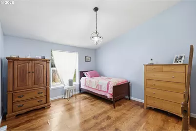 621 Westlog St, Yoncalla, OR 97499 - Photo 11