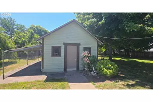 489 S 18th Ave, Cornelius, OR 97113 - Photo 15