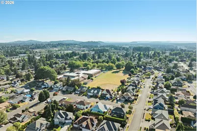 2547 NE Beech Ave, Gresham, OR 97030 - Photo 47