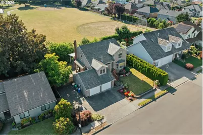 2547 NE Beech Ave, Gresham, OR 97030 - Photo 5