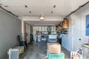 441 E Sixth Ave, Sutherlin, OR 97479 - Photo 31