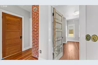 111 N Monroe St, Portland, OR 97227 - Photo 11