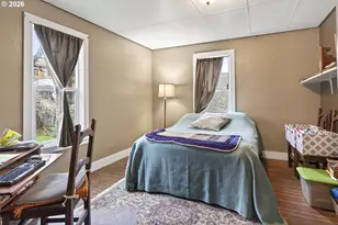 693 NE Winchester St, Roseburg, OR 97470 - Photo 23