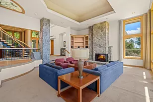 1153 SW Fairfax Pl, Portland, OR 97225 - Photo 9