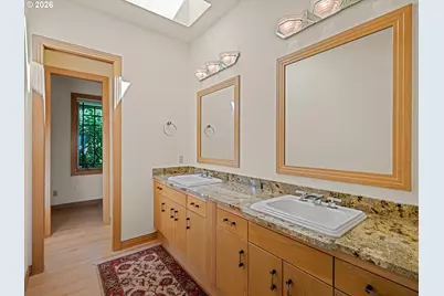 1153 SW Fairfax Pl, Portland, OR 97225 - Photo 15