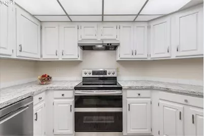 743 Marine View Dr #8, Longview, WA 98632 - Photo 17