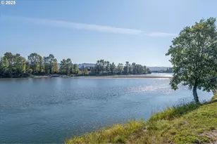 743 Marine View Dr, Longview, WA 98632 - Photo 39