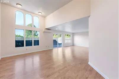 743 Marine View Dr #8, Longview, WA 98632 - Photo 11