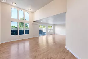 743 Marine View Dr, Longview, WA 98632 - Photo 11