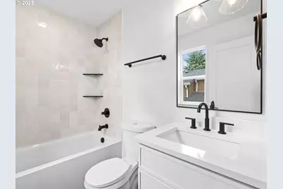 8420 SE Clay St, Portland, OR 97216 - Photo 11