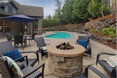 975 Springtree Ln, West Linn, OR 97068 - Photo 45