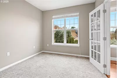 975 Springtree Ln, West Linn, OR 97068 - Photo 29