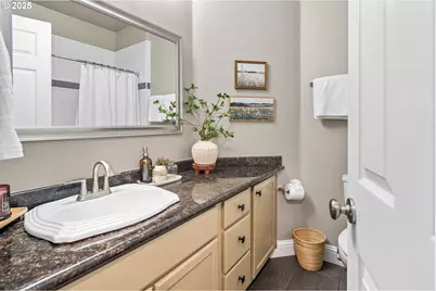 975 Springtree Ln, West Linn, OR 97068 - Photo 33