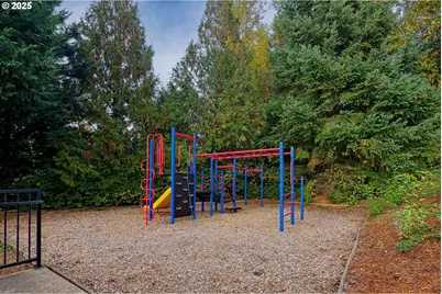 975 Springtree Ln, West Linn, OR 97068 - Photo 47