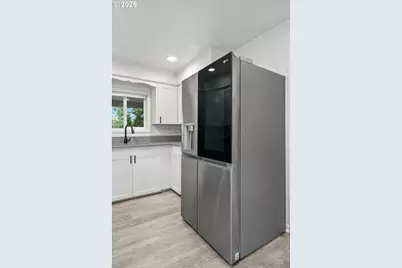 3588 Sisters View Ave, Eugene, OR 97401 - Photo 13