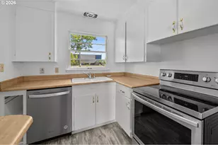 6723 NE Broadway, Portland, OR 97213 - Photo 11