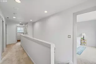 4588 NE Cleveland Ave, Portland, OR 97211 - Photo 17