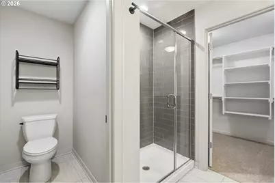 4588 NE Cleveland Ave, Portland, OR 97211 - Photo 21