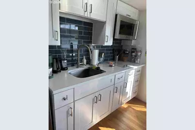 11860 N Jantzen Dr, Portland, OR 97217 - Photo 17