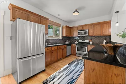 7932 N Seward Ave, Portland, OR 97217 - Photo 19