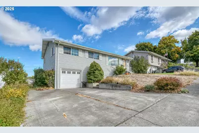 3307 SW Kirk Ave, Pendleton, OR 97801 - Photo 1