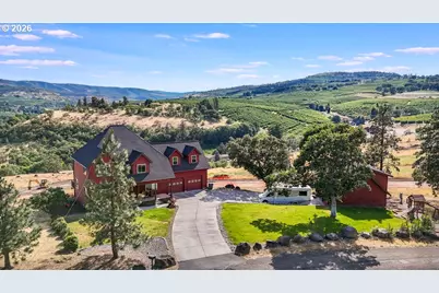 1306 Hermits Way, The Dalles, OR 97058 - Photo 3