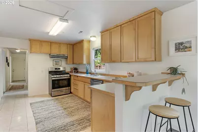 13815 SE Steele St, Portland, OR 97236 - Photo 15