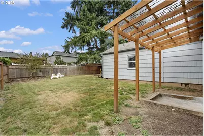 13815 SE Steele St, Portland, OR 97236 - Photo 37