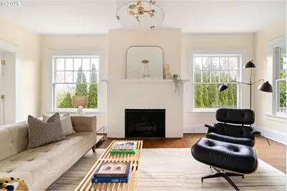 2735 SW Talbot Rd, Portland, OR 97201 - Photo 5