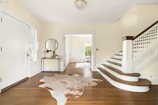 2735 SW Talbot Rd, Portland, OR 97201 - Photo 9