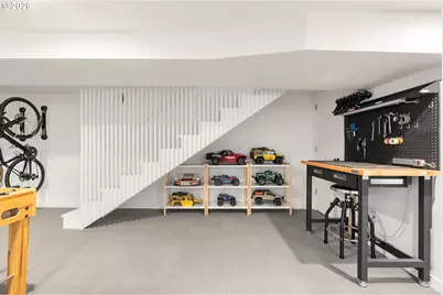 2735 SW Talbot Rd, Portland, OR 97201 - Photo 37