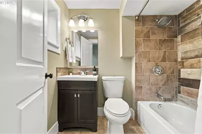 1125 SE 142nd Ave, Portland, OR 97233 - Photo 29