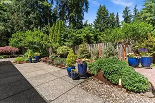 5329 Charleton Ct, Lake Oswego, OR 97035 - Photo 31