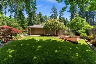 5329 Charleton Ct, Lake Oswego, OR 97035 - Photo 35