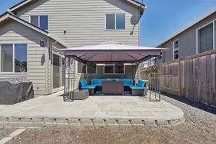 976 NE Trillium Dr, Estacada, OR 97023 - Photo 35