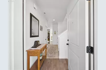 976 NE Trillium Dr, Estacada, OR 97023 - Photo 5