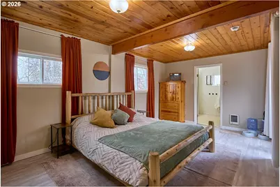 82495 Fish Hatchery Ln, Enterprise, OR 97828 - Photo 11