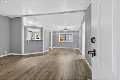 1500 NE Gabriela Ct, Salem, OR 97301 - Photo 3